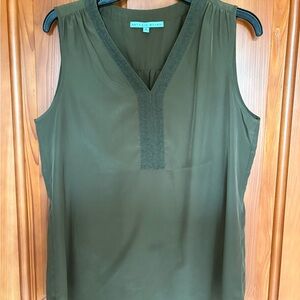 ANTONIO MELANI Olive Green V-Neck Blouse